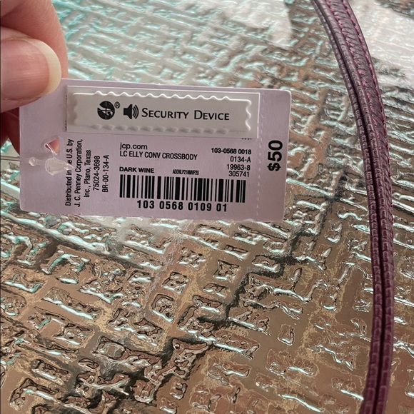 Liz Claiborne Plum Pebbled Leather Crossbody Bag — NWT - Picture 9 of 9